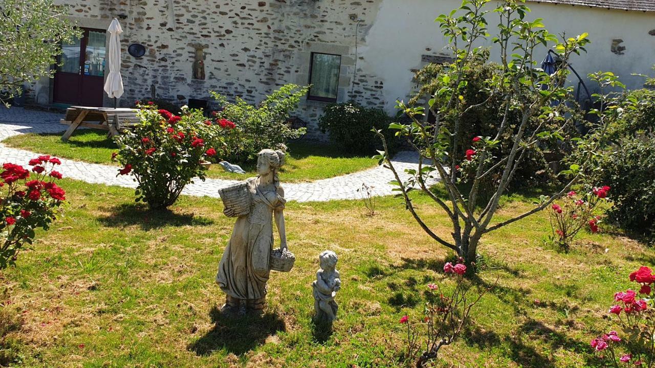 Surzur Le Colombier De Kerguezec B&B 외부 사진